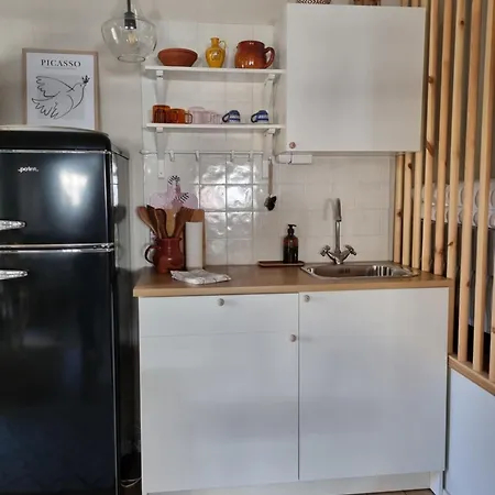 Apartment Hurmaava Ullakkoasunto Vanhan Rauman Laidalla Rauma