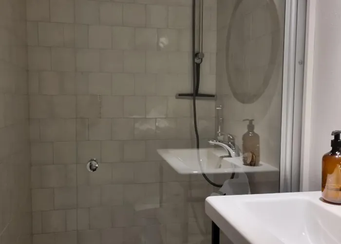 Hurmaava Ullakkoasunto Vanhan Rauman Laidalla Apartamento